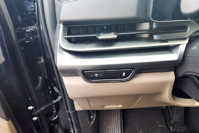 Used 2026 Kia Carnival FWD image 18