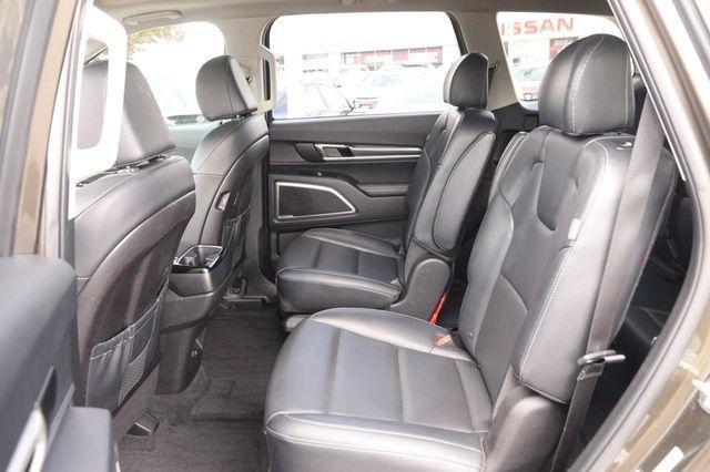 Used 2025 Kia Telluride S AWD/4WD image 12