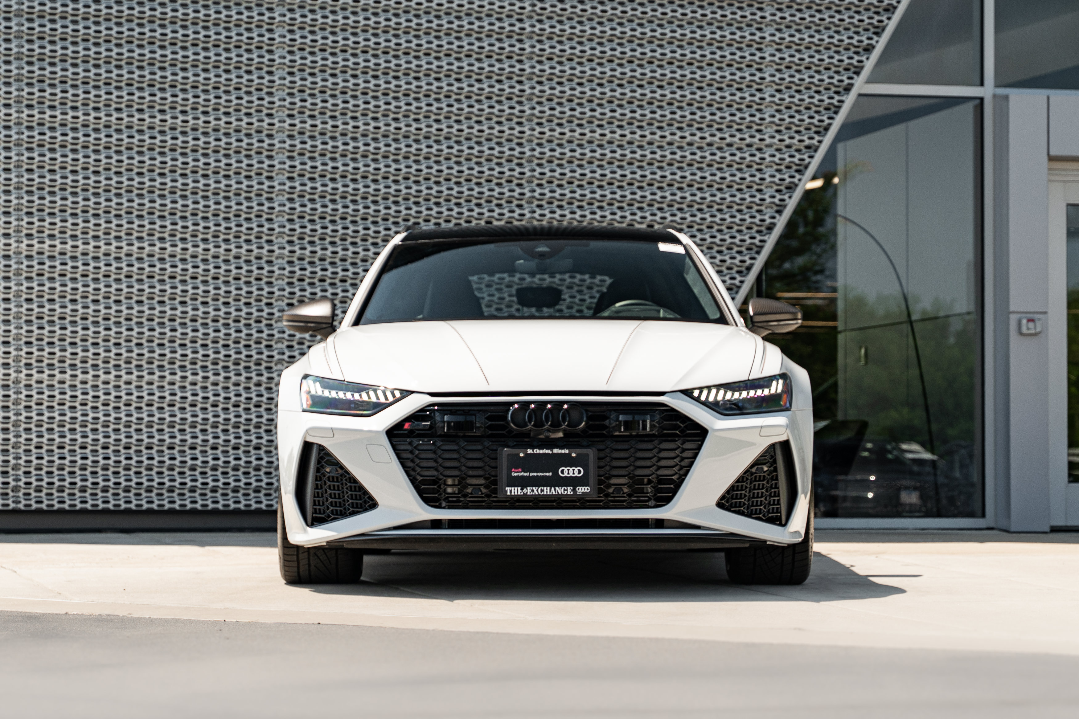 Certified 2025 Audi RS 6 performance AWD/4WD image 45