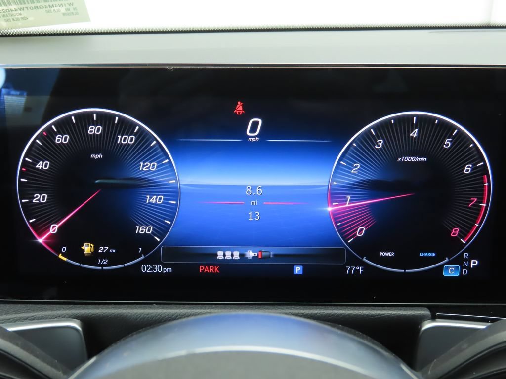 Used 2026 Mercedes-Benz GLB 250 image 31
