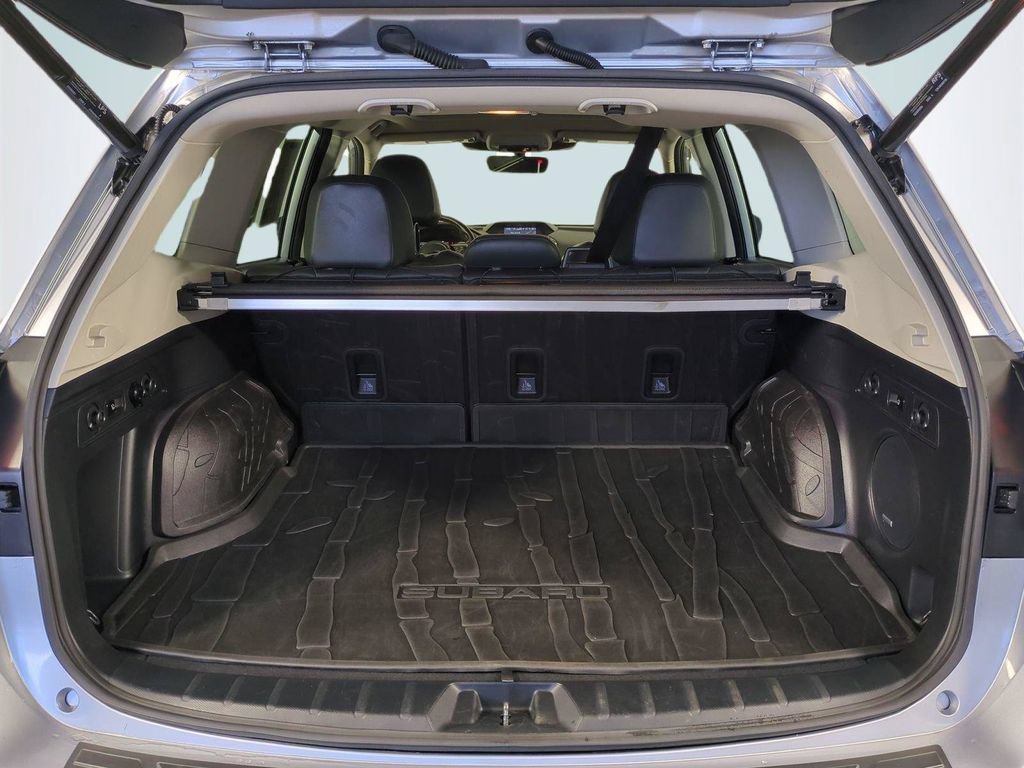 Used 2022 Subaru Forester Limited AWD/4WD image 14