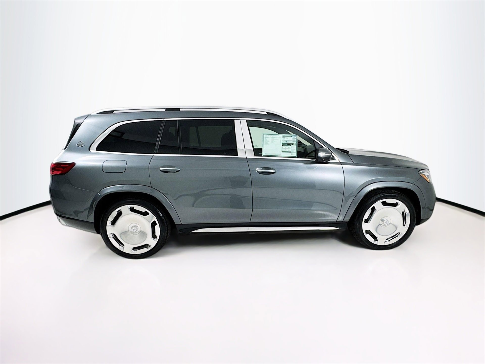 New 2026 Mercedes-Benz Maybach GLS 600 4MATIC image 9