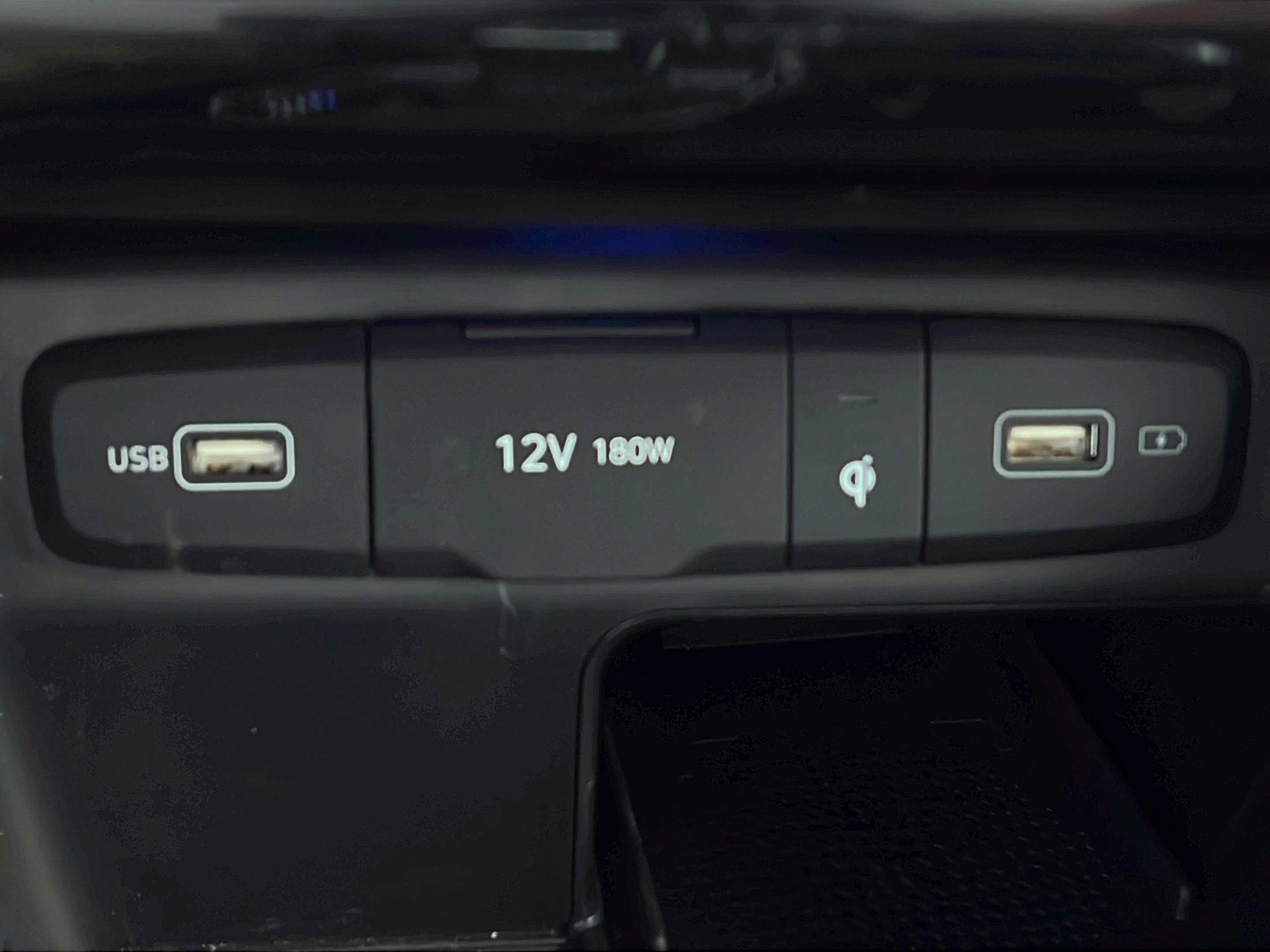 Certified 2023 Hyundai Santa Cruz Limited AWD/4WD image 19