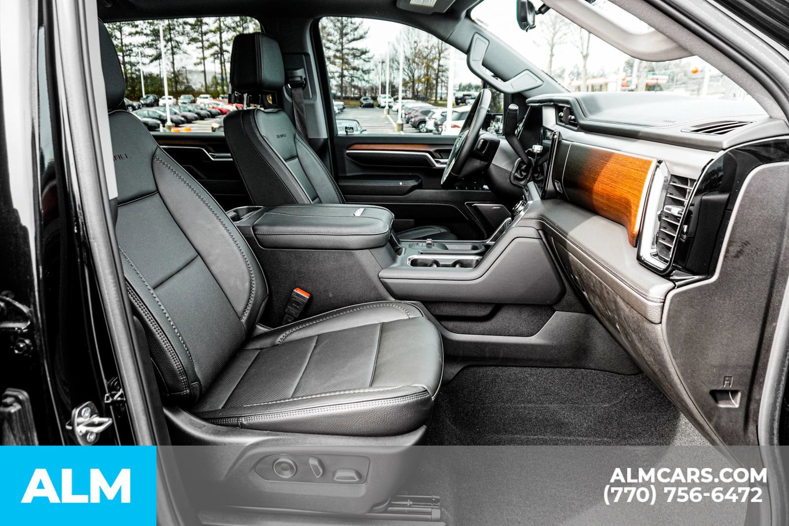 Used 2024 GMC Sierra 2500 Denali w/ Denali Reserve Package image 23