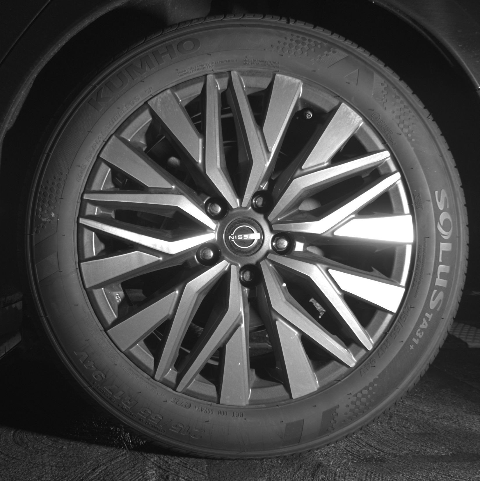 Used 2025 Nissan Altima 2.5 SV image 14