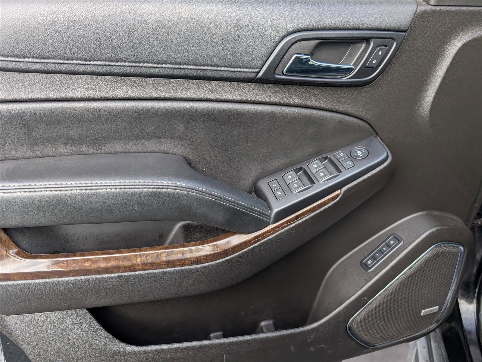 Used 2017 Chevrolet Tahoe LT image 15