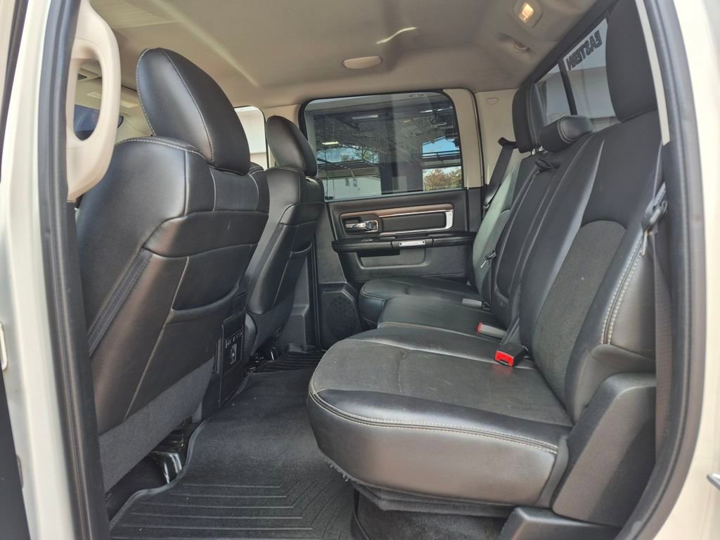 Used 2016 RAM 1500 Laramie w/ Convenience Group image 15