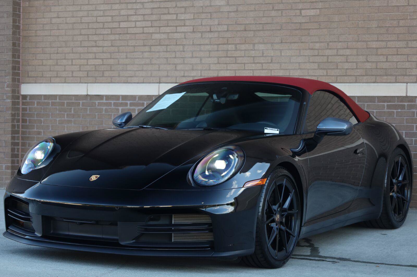 Used 2026 Porsche 911 Carrera T RWD image 7