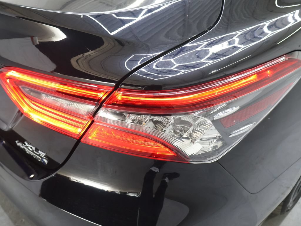 Used 2024 Toyota Camry XLE FWD image 31