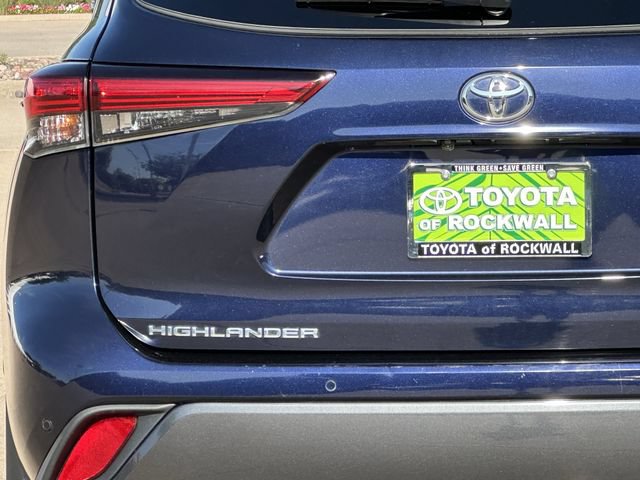 Used 2022 Toyota Highlander Limited AWD/4WD image 5