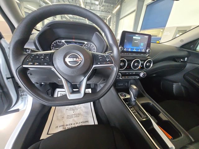 Used 2024 Nissan Sentra SV FWD image 21