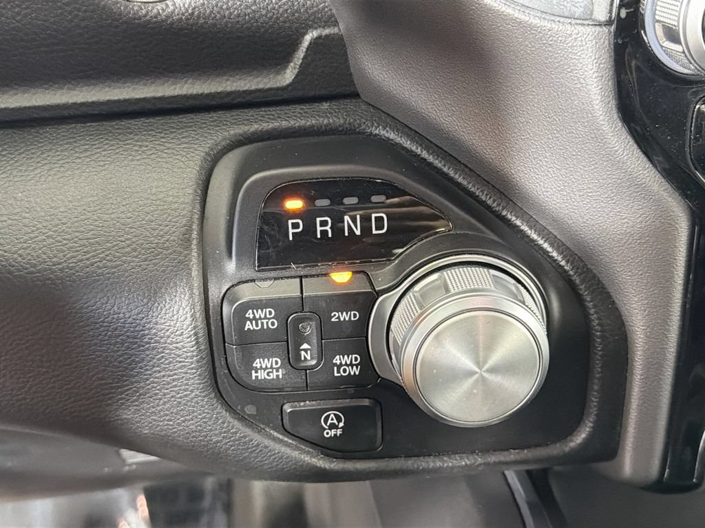 Used 2023 RAM 1500 Laramie AWD/4WD image 18