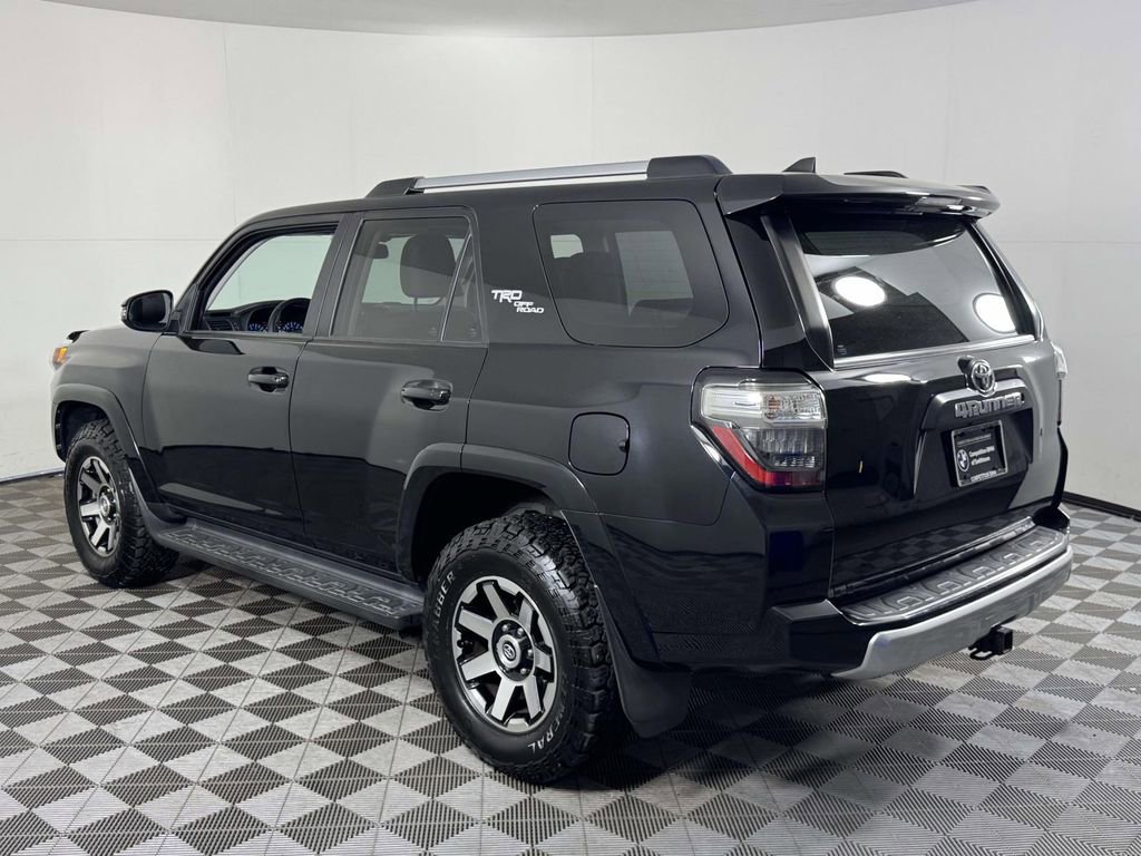 Used 2018 Toyota 4Runner TRD Off-Road Premium AWD/4WD image 8