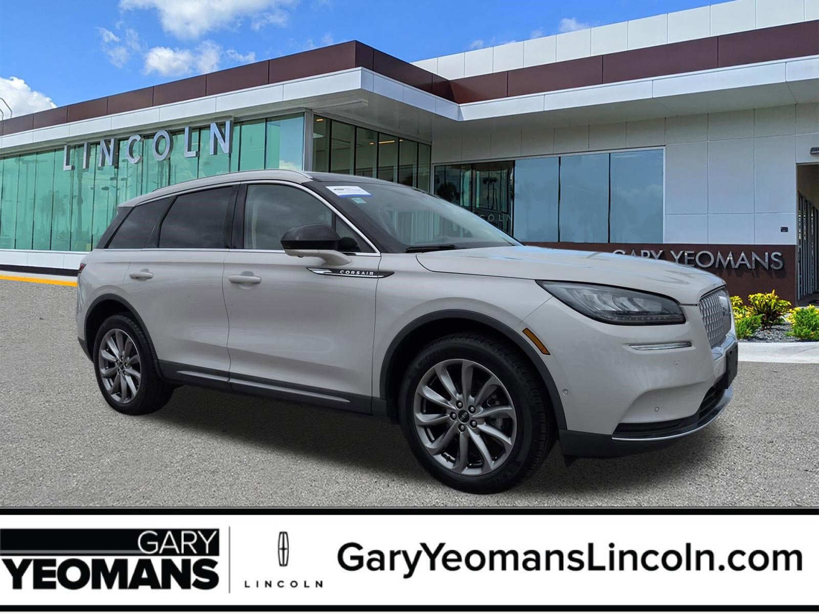 Used 2020 Lincoln Corsair AWD image 1