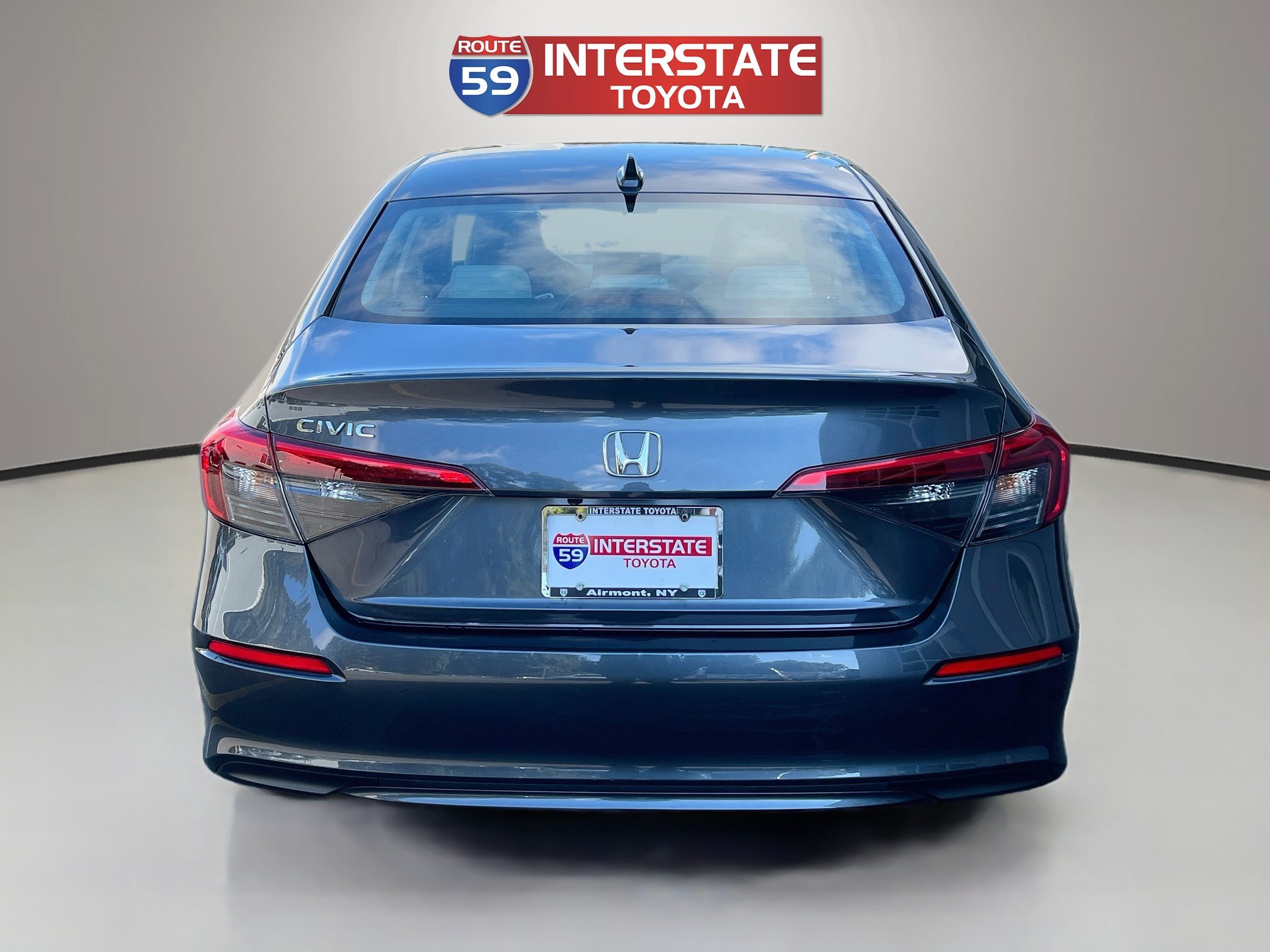 Used 2023 Honda Civic LX image 6