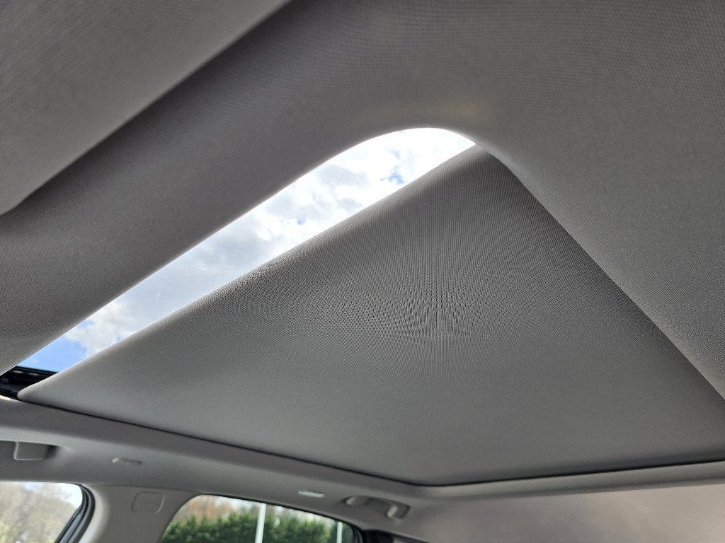 New 2025 Nissan Murano SL image 22