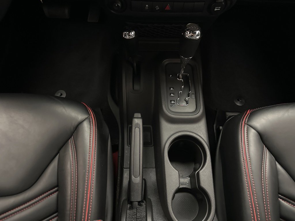 Used 2015 Jeep Wrangler Unlimited Sport w/ Quick Order Package 24S image 21