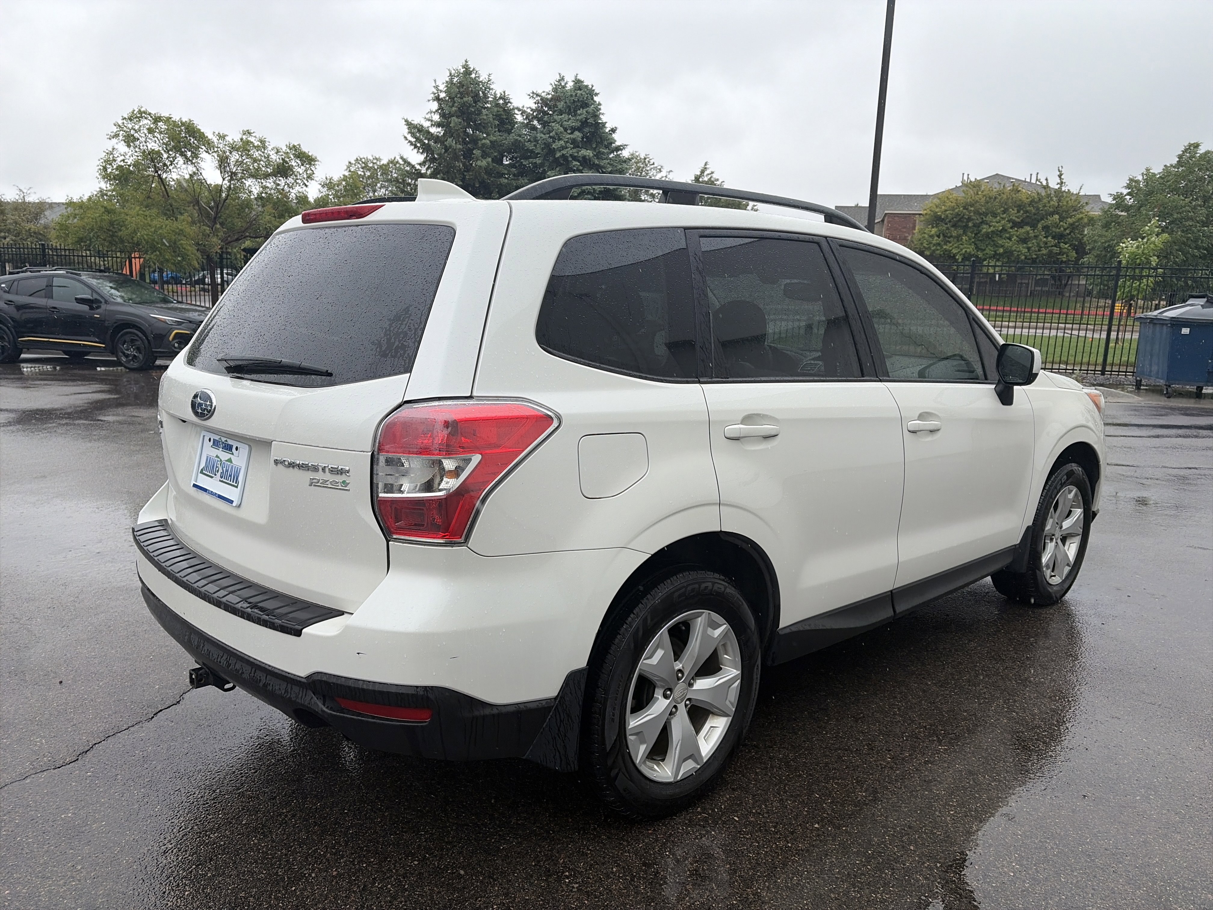 Used 2016 Subaru Forester 2.5i Premium AWD/4WD image 5