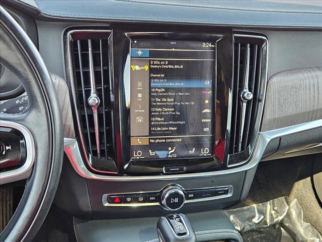 Used 2021 Volvo V90 T6 Inscription image 15