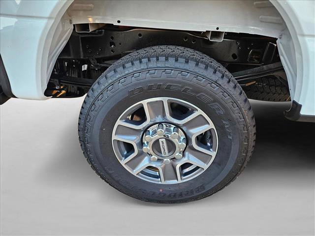 New 2025 Ford F250 XLT w/ FX4 Off-Road Package image 11