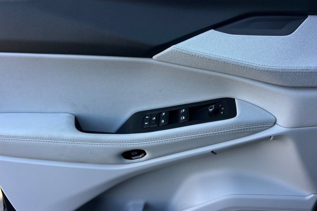 New 2026 Jeep Cherokee Laredo AWD/4WD image 11