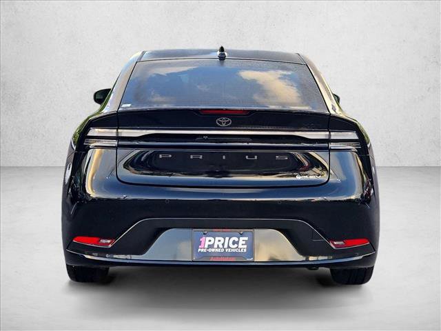 Used 2026 Toyota Prius Plug-In Hybrid FWD image 7