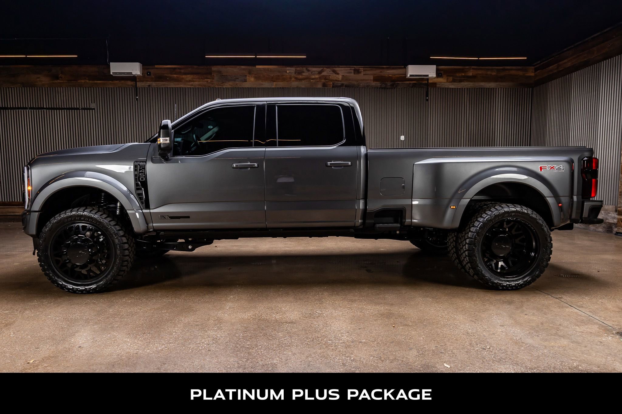 Used 2026 Ford F450 Platinum w/ Platinum Plus Package image 6