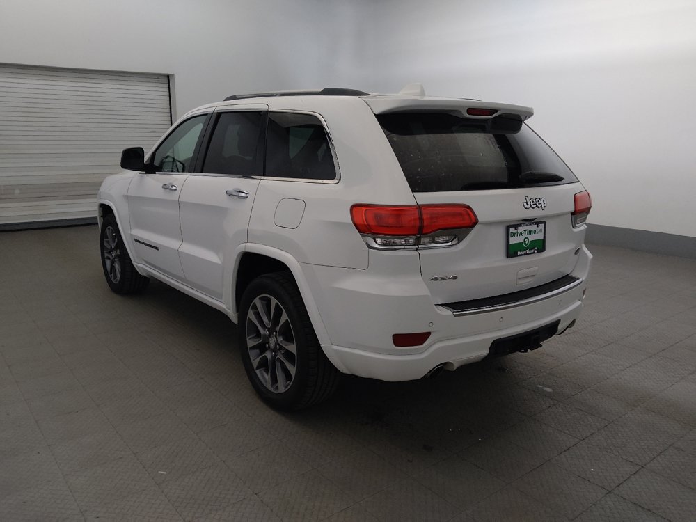 Used 2017 Jeep Grand Cherokee Overland AWD/4WD image 5
