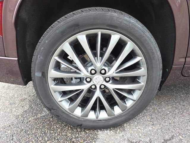 Used 2025 Buick Enclave Avenir w/ Super Cruise Package AWD/4WD image 73