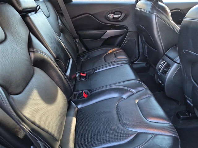 Used 2021 Jeep Cherokee Limited AWD/4WD image 27
