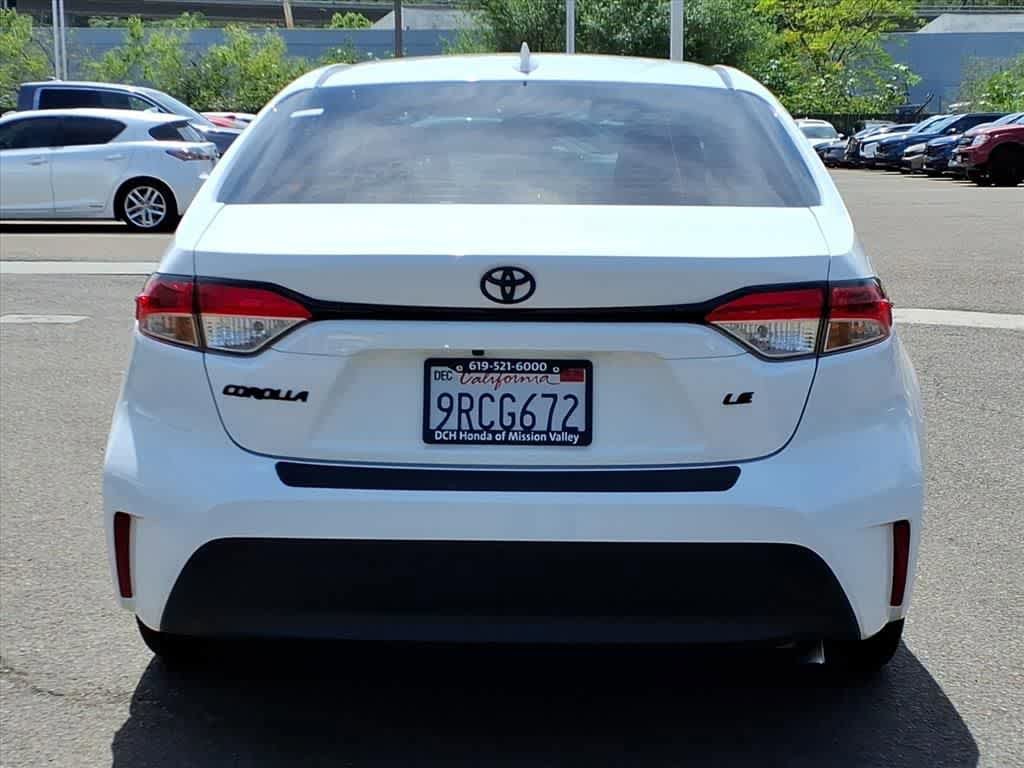 Used 2025 Toyota Corolla LE FWD image 5
