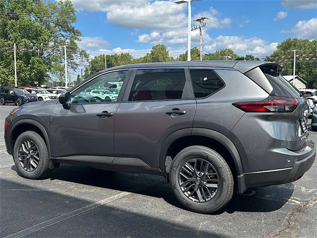 New 2026 Nissan Rogue S image 9