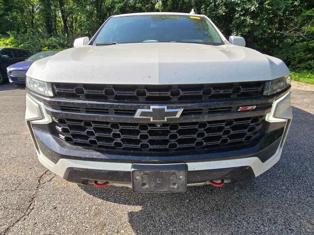 Used 2023 Chevrolet Suburban Z71 w/ Luxury Package AWD/4WD image 12