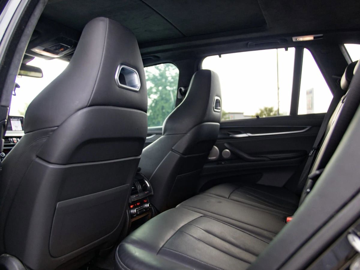 Used 2018 BMW X5 M w/ Executive Package AWD/4WD image 23