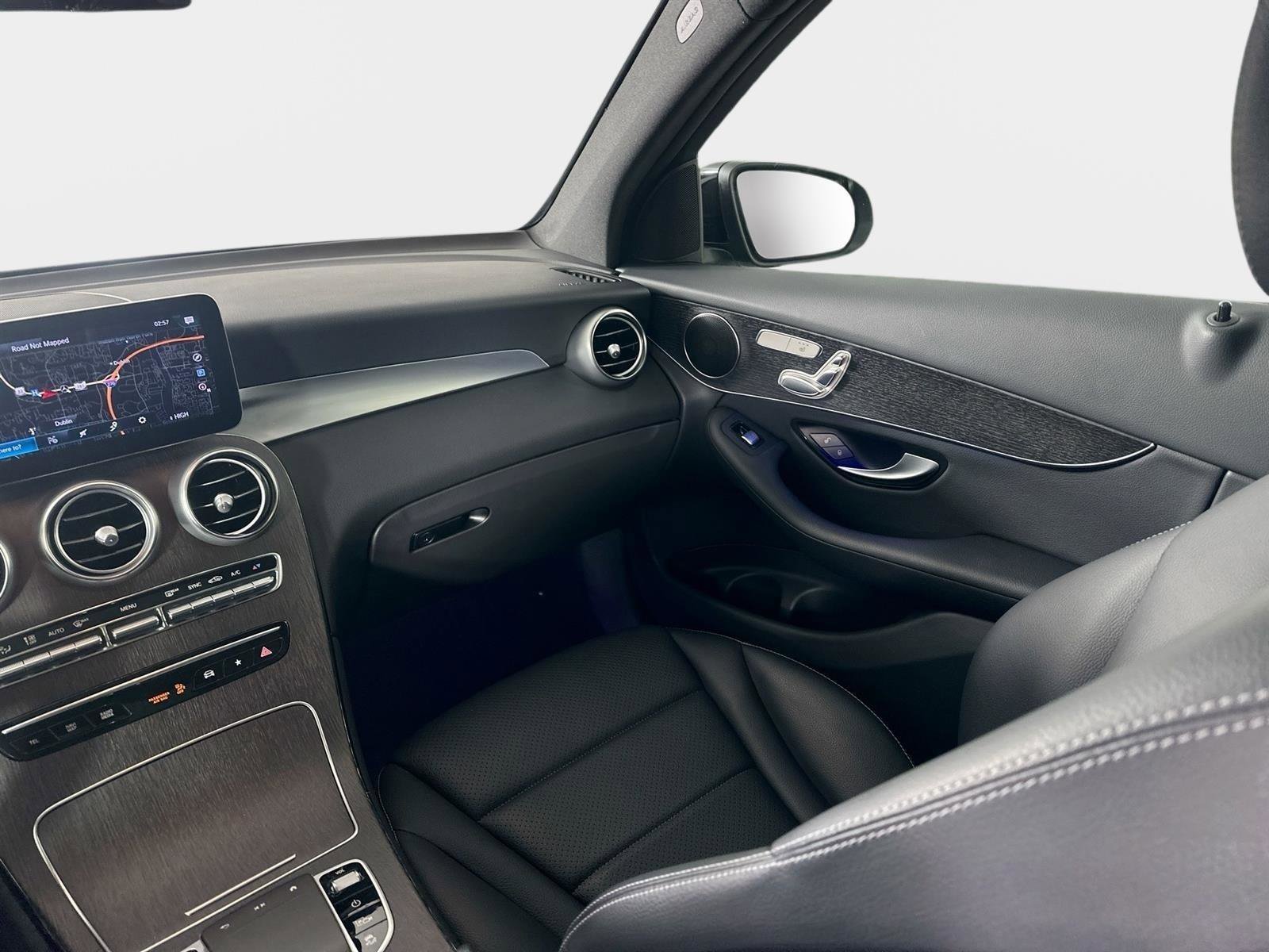 Certified 2022 Mercedes-Benz GLC 300 4MATIC image 31