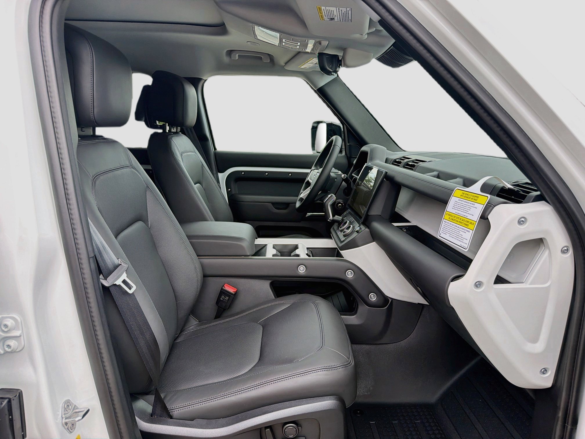 New 2026 Land Rover Defender 110 S AWD/4WD image 15