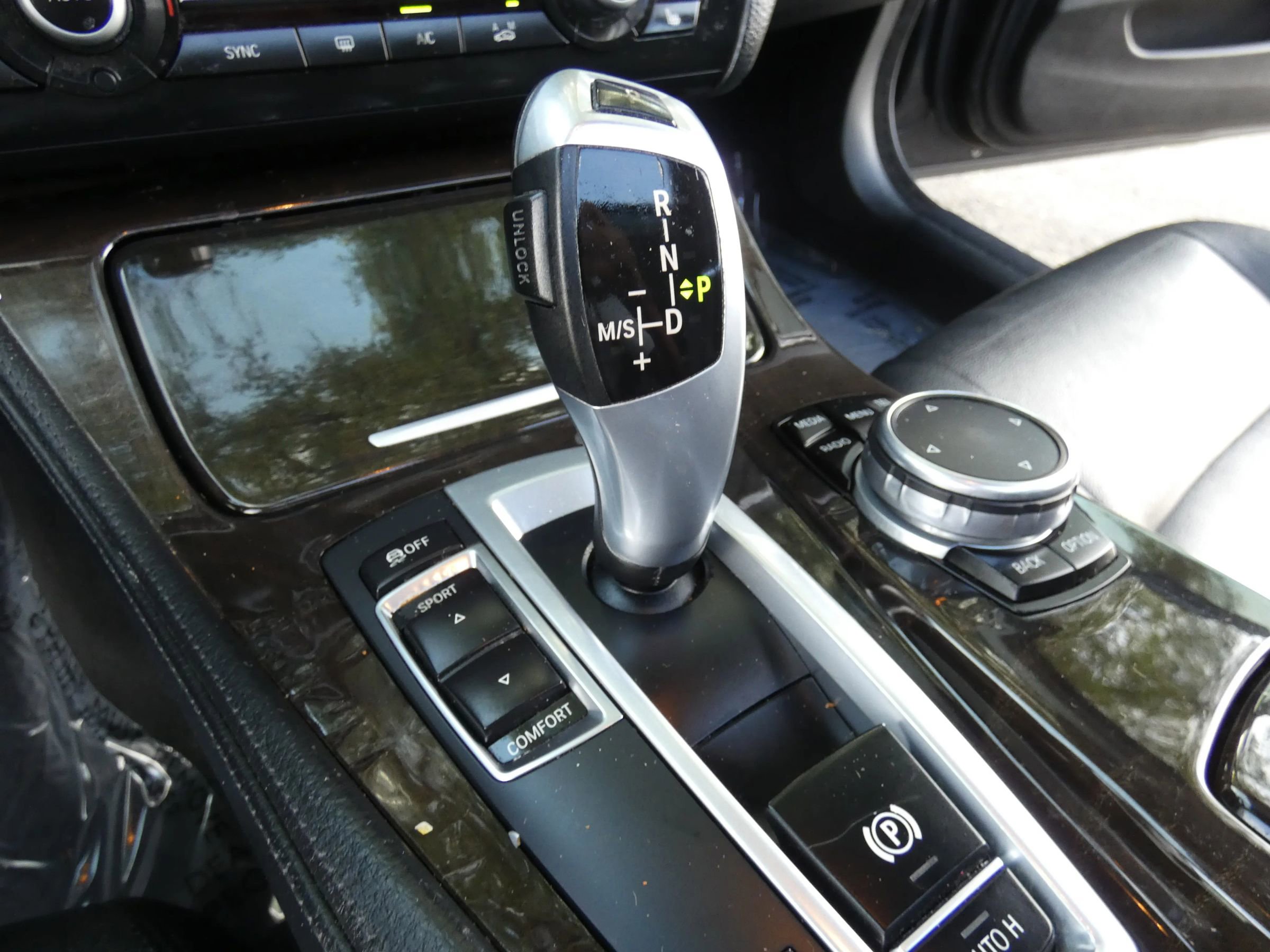 Used 2015 BMW 535i Sedan image 53