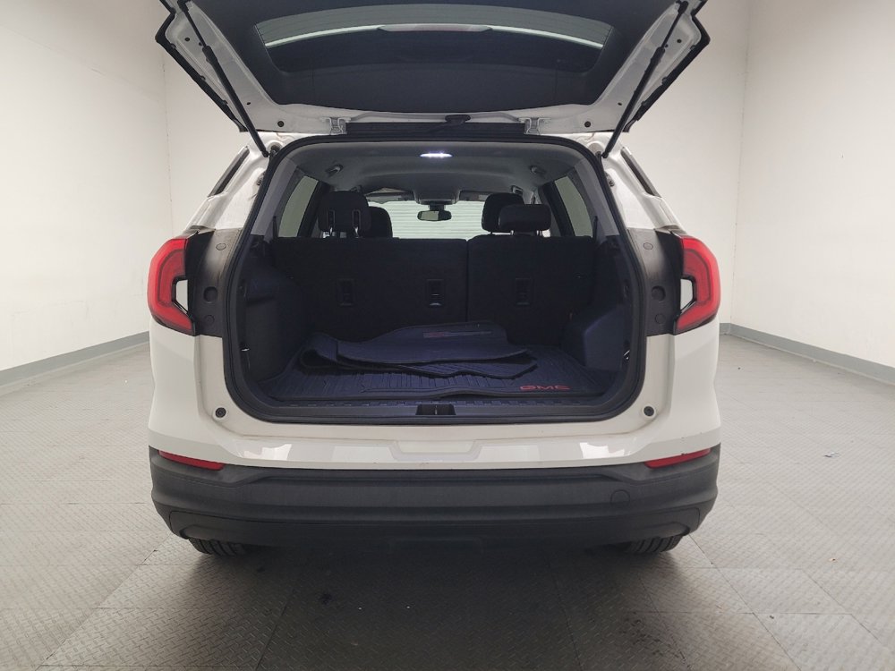 Used 2020 GMC Terrain SLE image 29