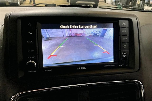 Used 2018 Dodge Grand Caravan SXT w/ Blacktop Package image 23