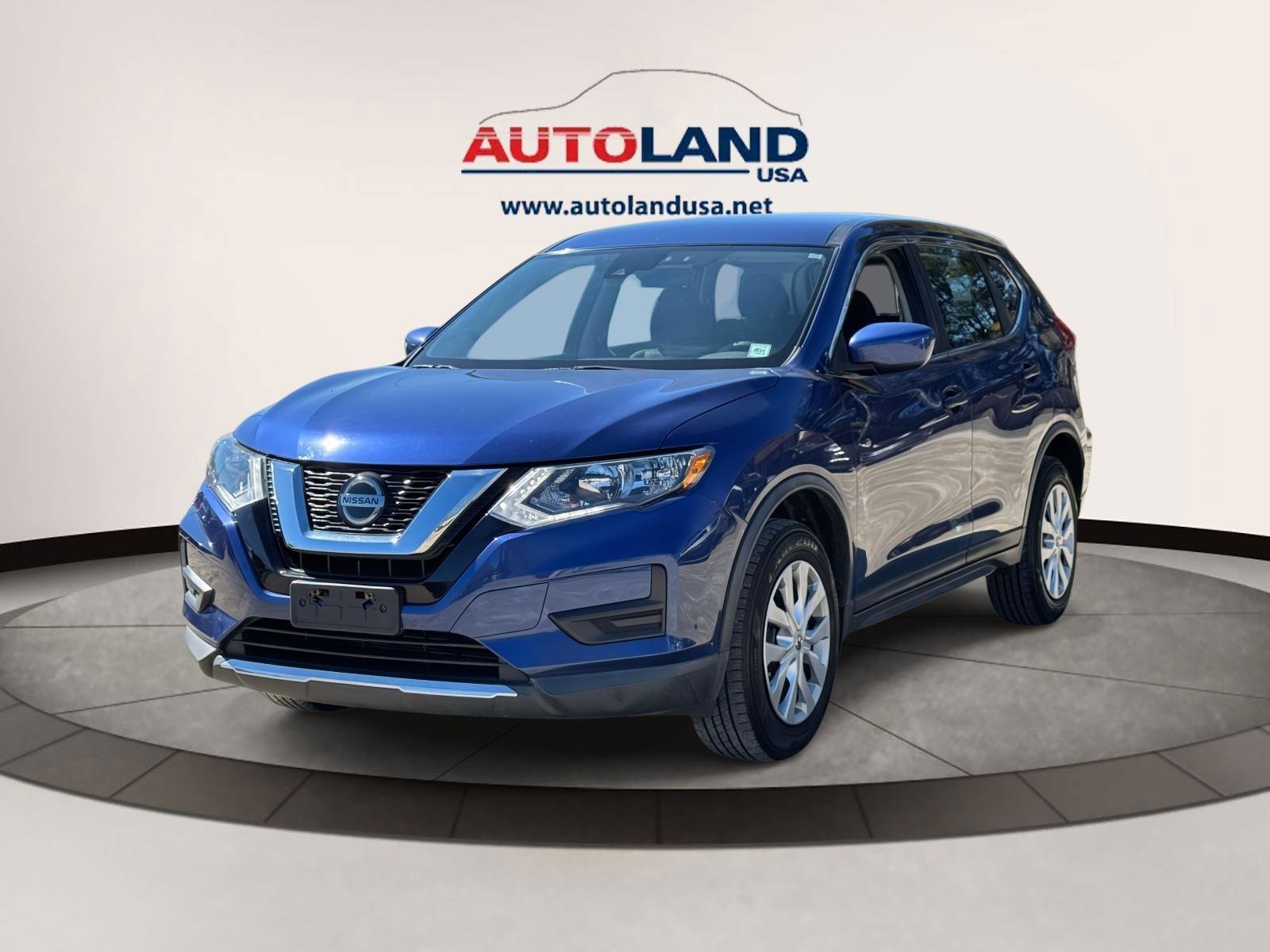 Used 2019 Nissan Rogue S image 1