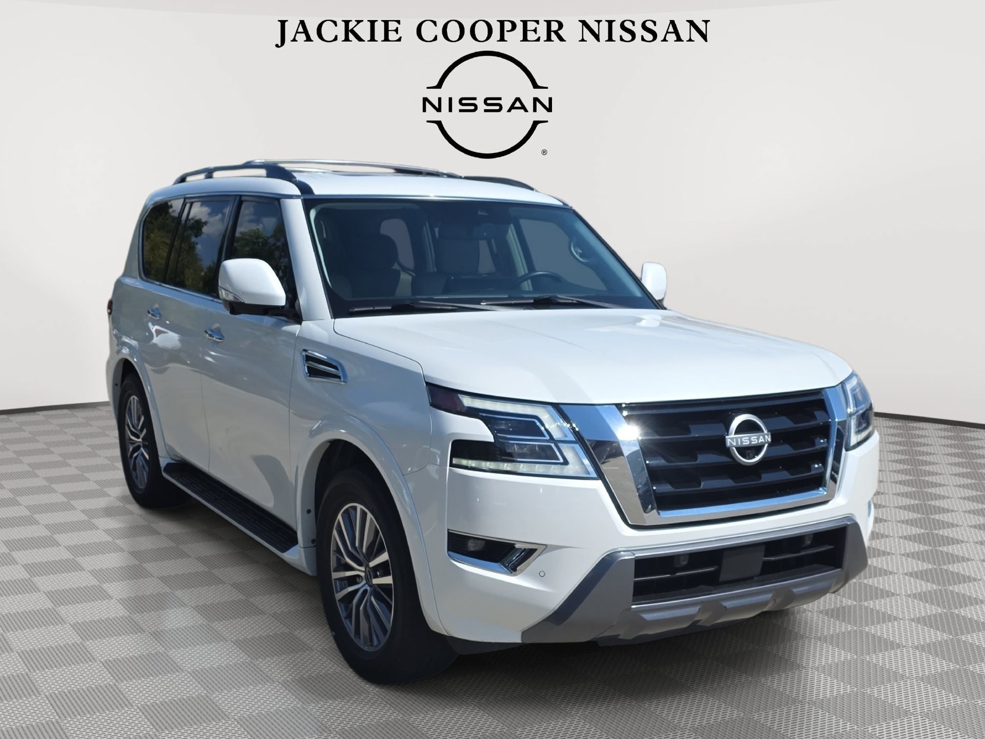 Used 2023 Nissan Armada SL w/ Cargo Package RWD image 3