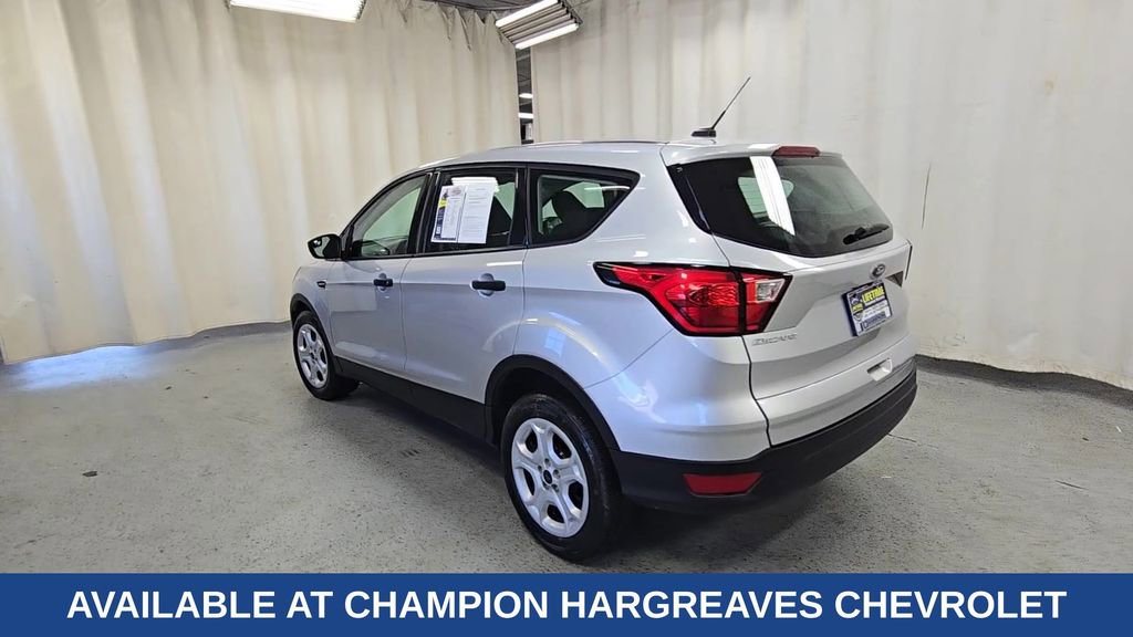 Used 2019 Ford Escape S image 10