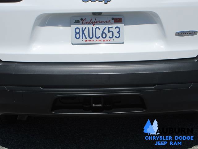 Used 2019 Jeep Cherokee Latitude w/ Popular Appearance Group image 10