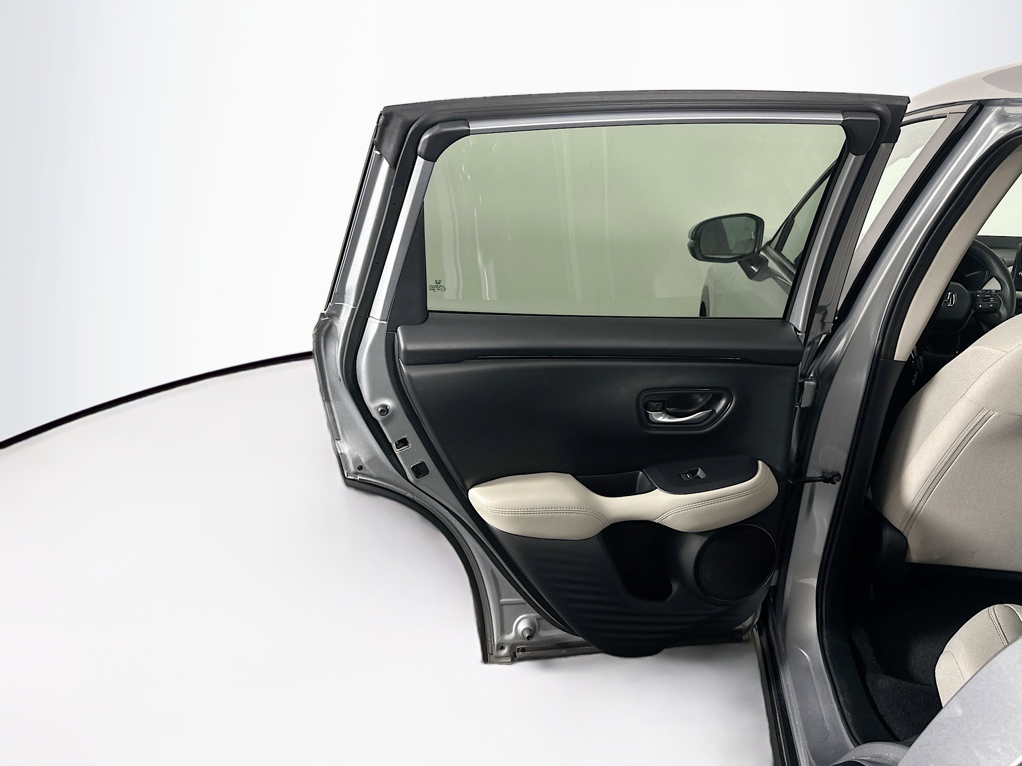 Used 2026 Honda HR-V LX image 25