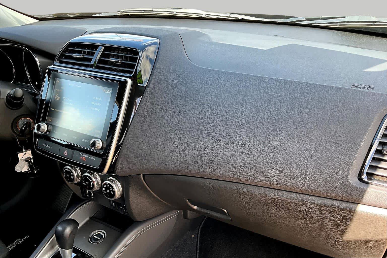 Used 2026 Mitsubishi Outlander Sport ES AWD/4WD image 19