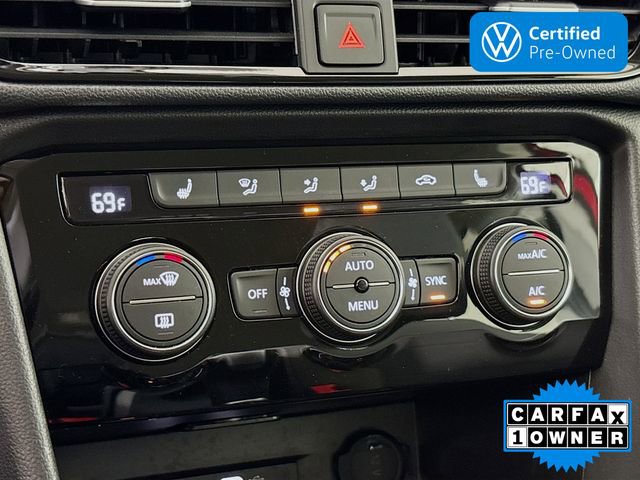 Certified 2024 Volkswagen Taos SE image 17