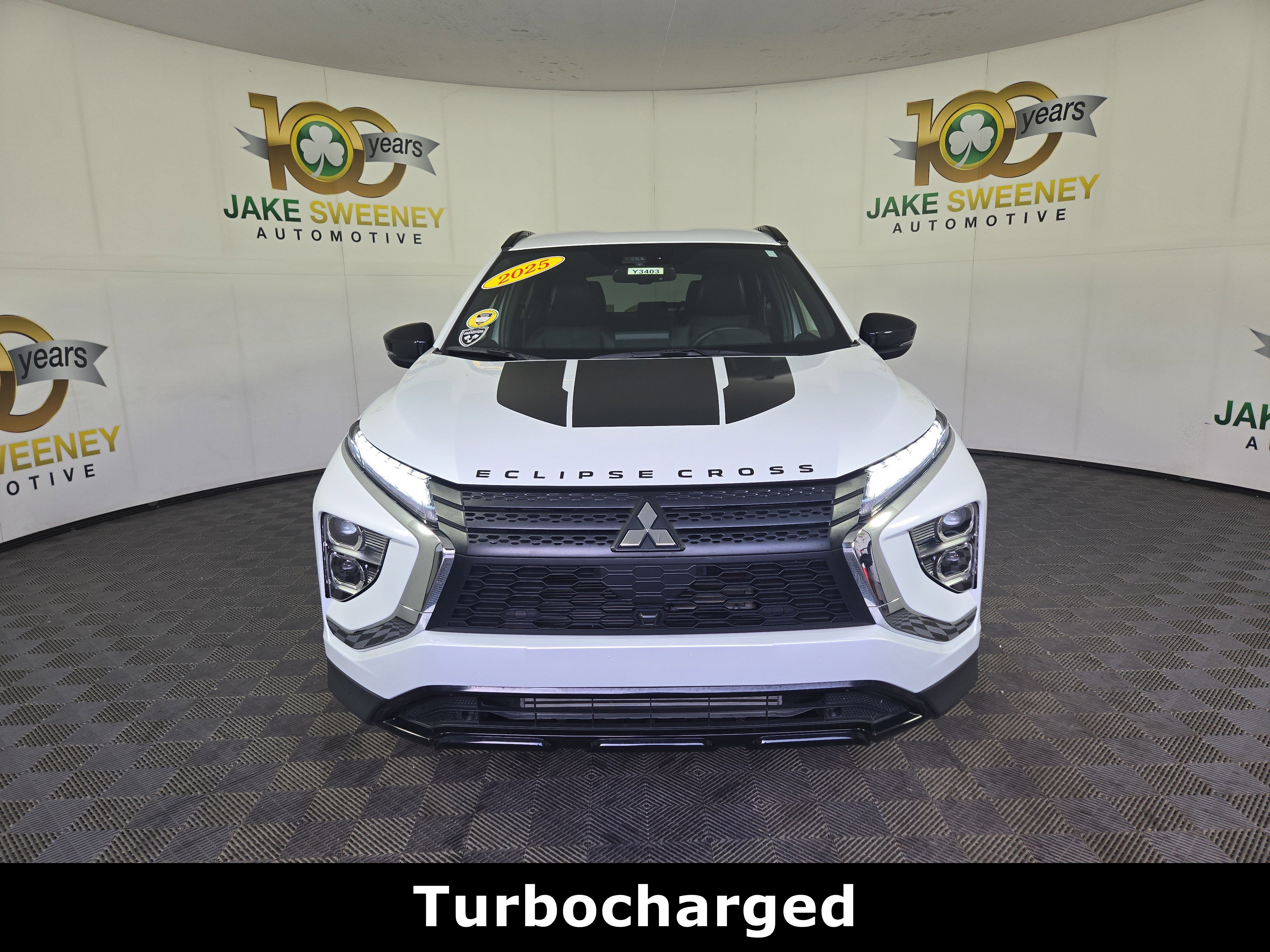 Used 2025 Mitsubishi Eclipse Cross Black Edition image 2