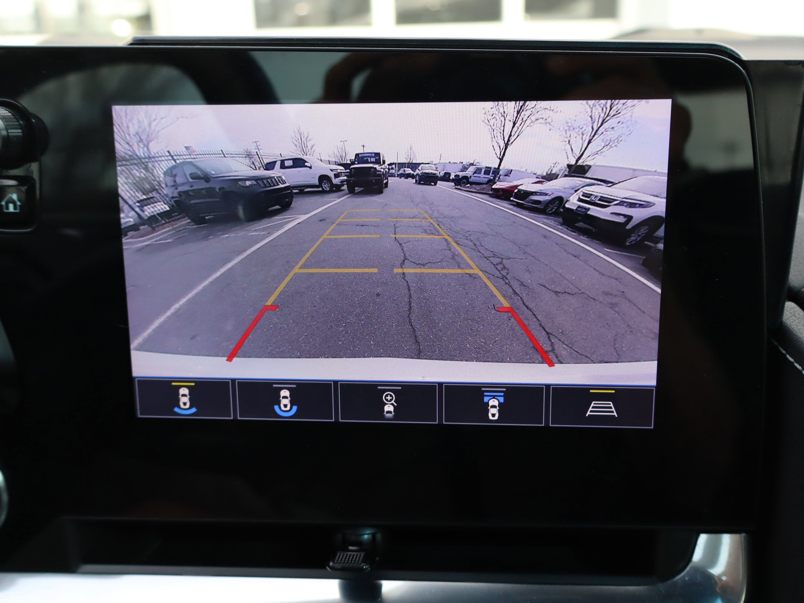 Used 2020 Chevrolet Corvette Stingray Preferred Cpe w/ 2LT Preferred Equipment Group image 25