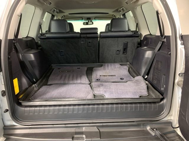 Used 2014 Lexus GX 460 w/ Premium Package AWD/4WD image 13