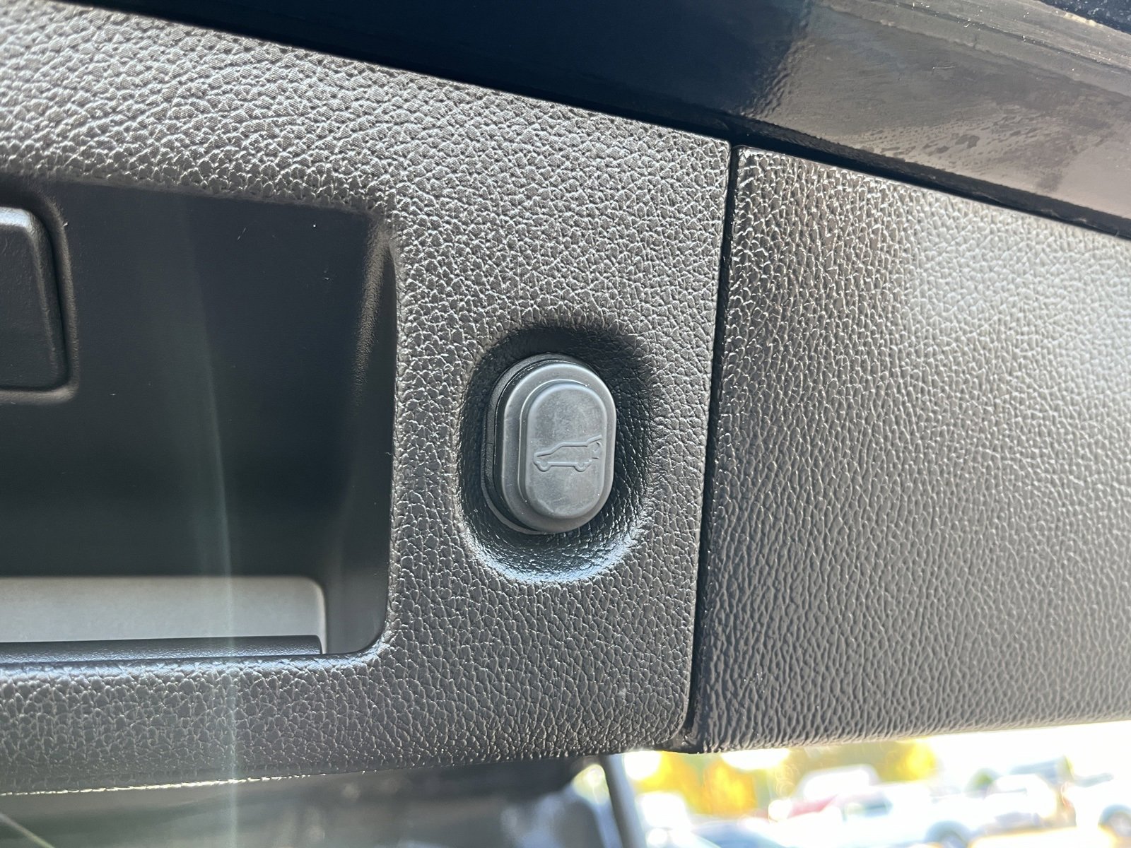 Used 2019 Chevrolet Tahoe Premier w/ RST 6.2L Performance Edition image 25